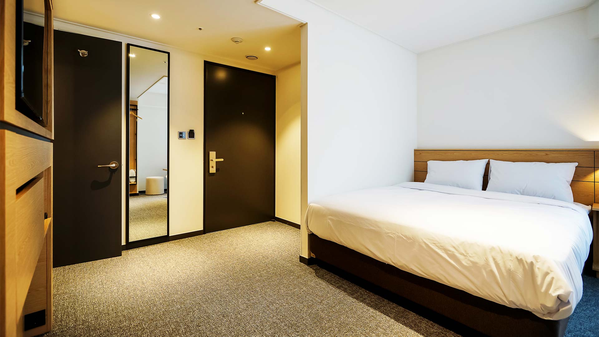 Henn na HoteSeoul Myeongdong Double Room